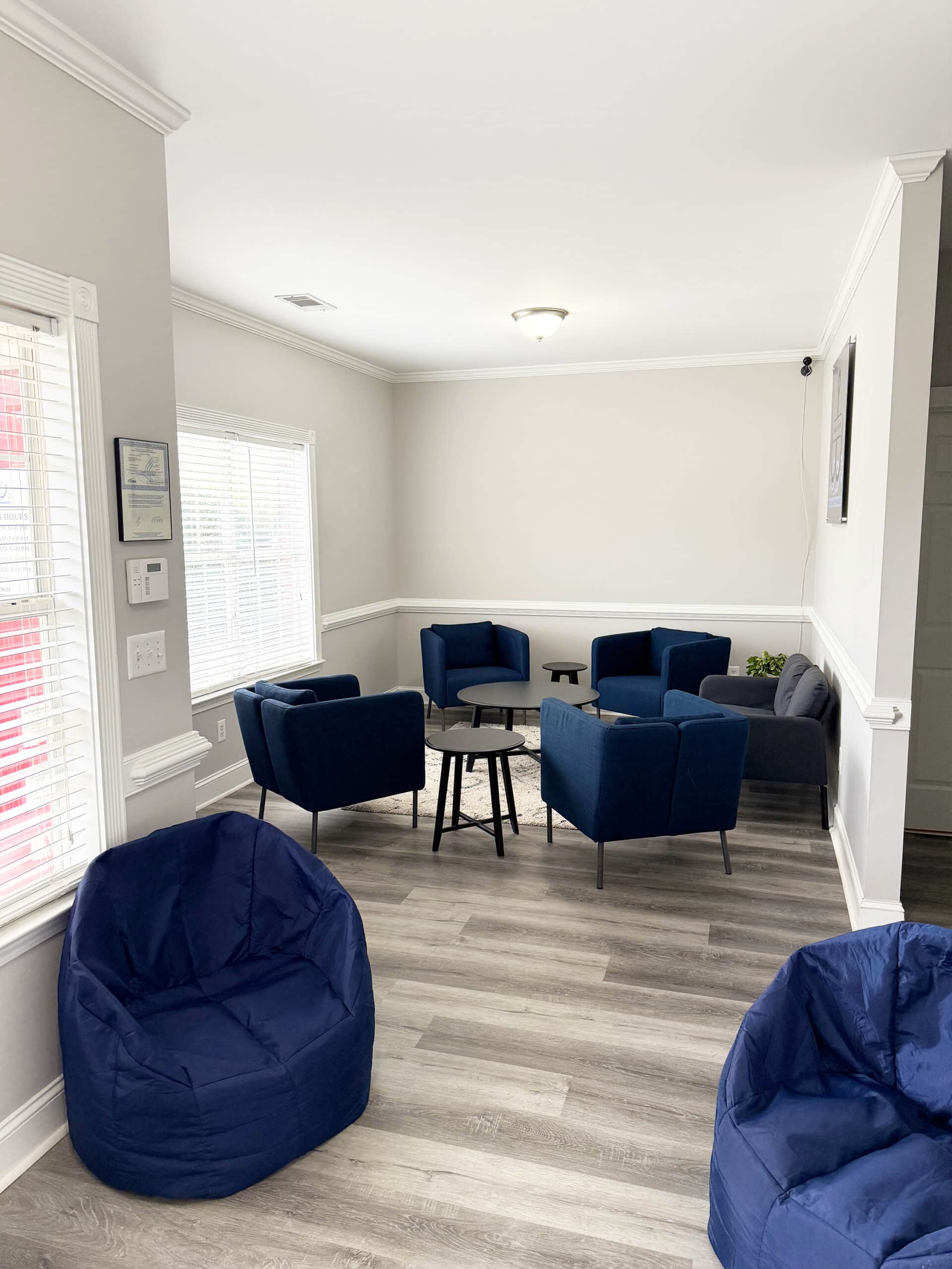 Comfortable therapy lounge at Hooked on Hope Mental Health in Hiram, Georgia